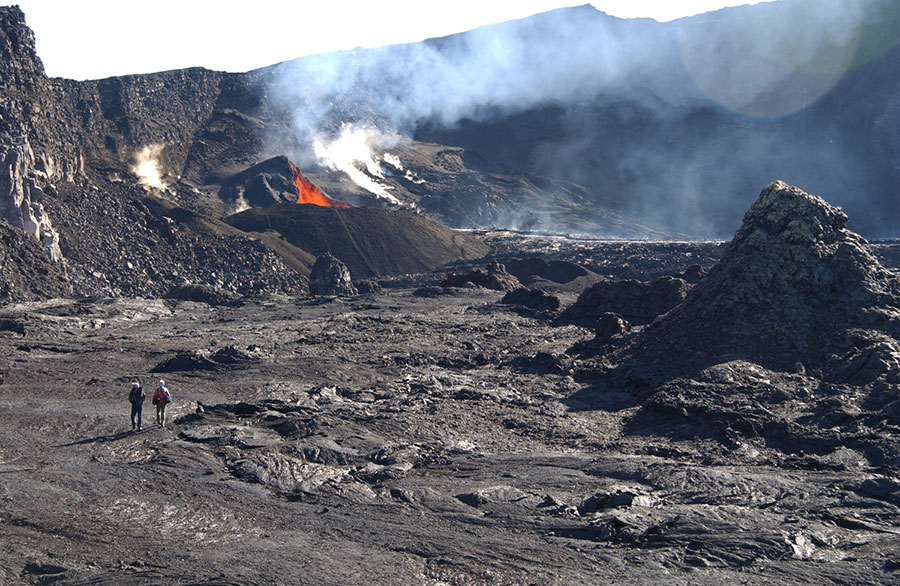 eruptions 100